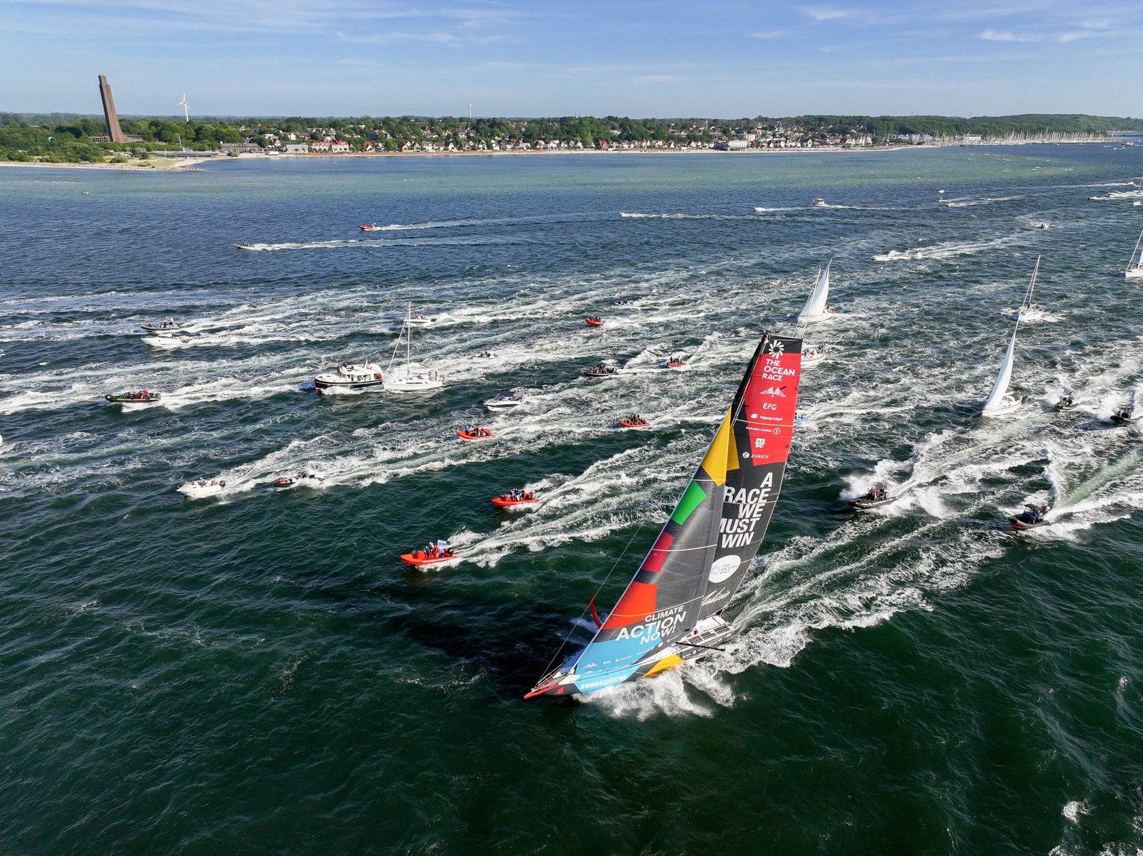 Malizia - Seaexplorer durante o Kiel Fly-By ©️ Sailing Enery 2023 | A Corrida Oceânica